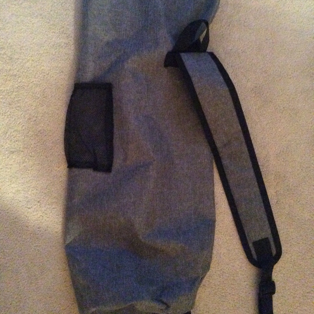 Yoga Mat Carry Case Gray Adjustable Strap Two Pockets one Mesh